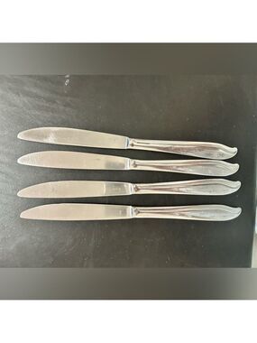 Four MCM Koba Japan FIVE Atomic Stars Both Sides Serrated Dinner Knives Vintage